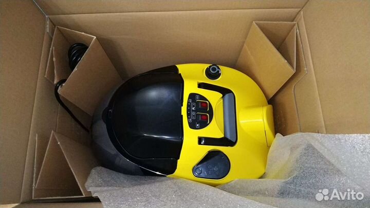 Новый пылесос Karcher SV 7