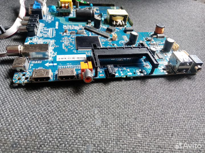 Материнская плата CV512H-U42