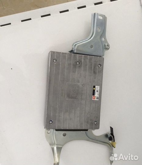 Штатный усилитель Музыки китайского производства J