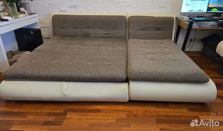 Угловой диван бу