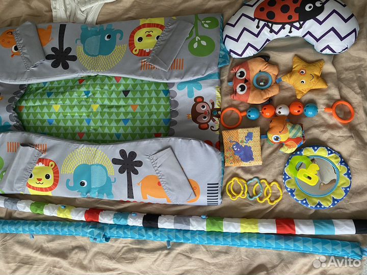 Развивающий коврик Forest kids для малыша с дугами