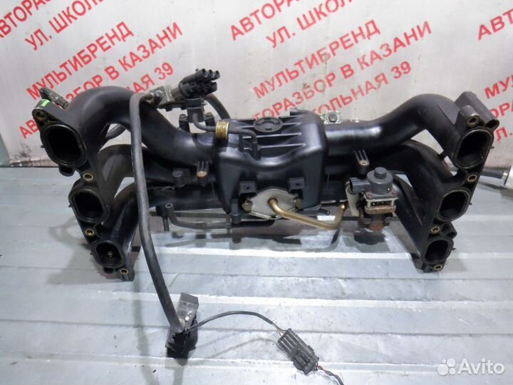 Впускной коллектор Субару Легаси 4 3.0л АКПП