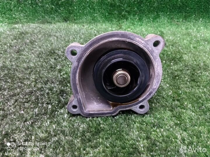 Насос водяной (помпа) Volkswagen Golf 5 (2003-200