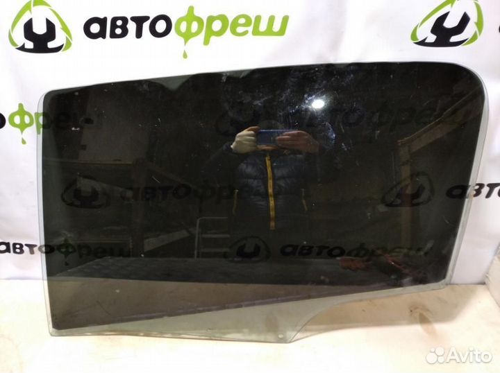 Стекло двери задней левой Peugeot 307 2001 2008
