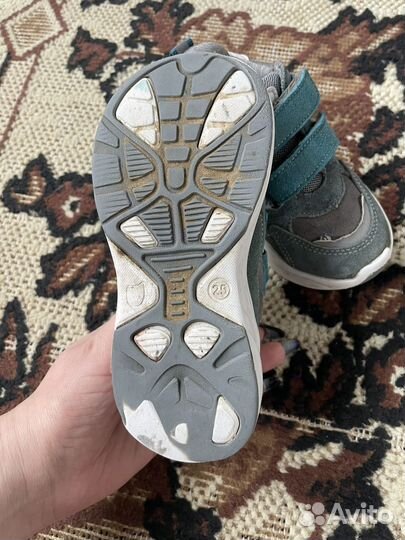 Кроссовки Котофей 25