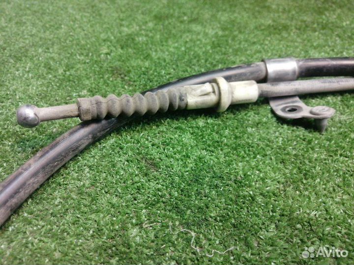 Трос ручного тормоза правый Toyota Corolla ZRE210