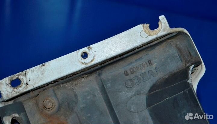 Угол кабины, передний правый iveco EuroCargo (01.9