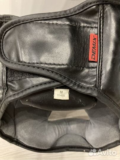 Шлем защитный для единоборств