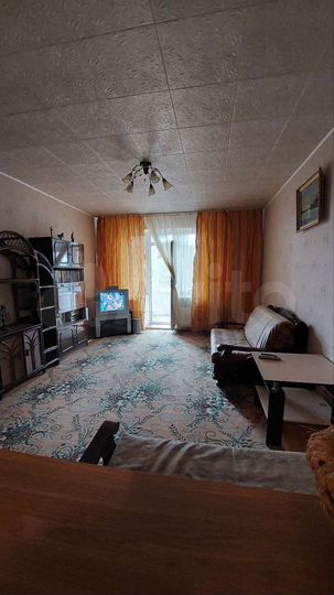 1-к. квартира, 48 м², 9/10 эт.