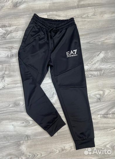 Костюм emporio armani мужской