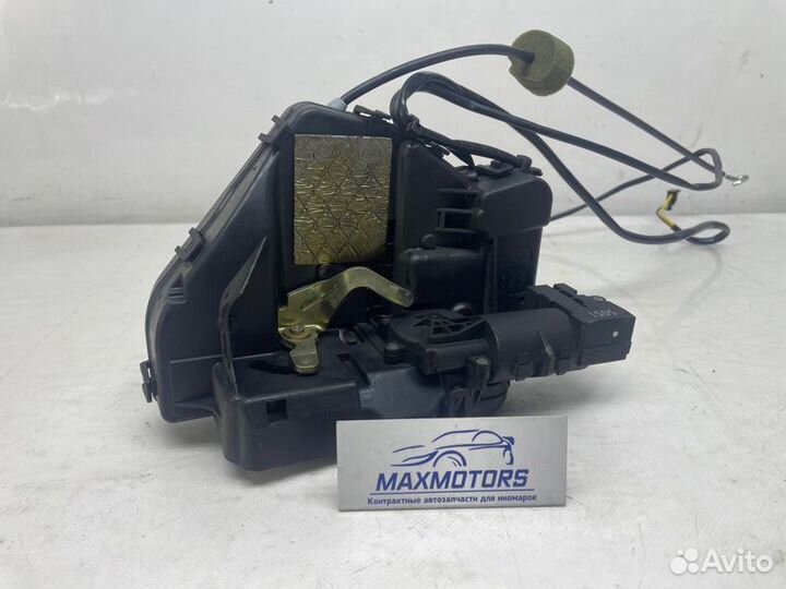 Замок двери задний правый Mercedes-Benz E W211 5.5