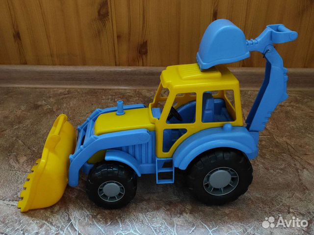 Детский трактор