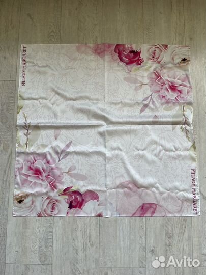 Шелковый платок