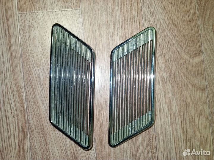 Хром решетки задних стоек ваз 2103 СССР