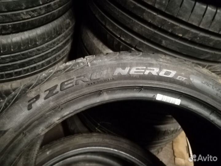 Pirelli P Zero Nero 255/35 R18 94Y