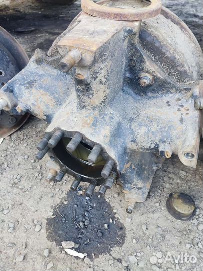 Ступица на камаз задняя