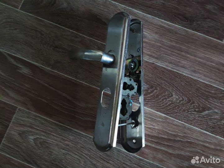 Ручка для входной двери