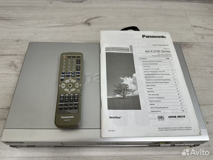 Hi-Fi видеомагнитофон Panasonic NV-FJ730