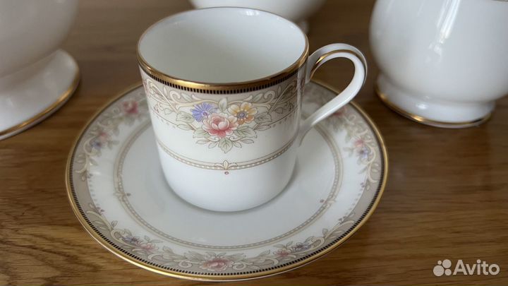 Кофейный сервиз “Noritake” на 12 персон