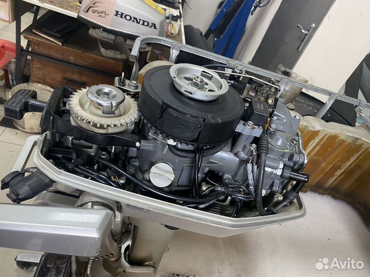 Лодочный мотор Honda BF5DH SHU б/у