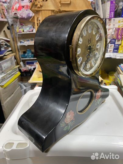 Настольные часы механические