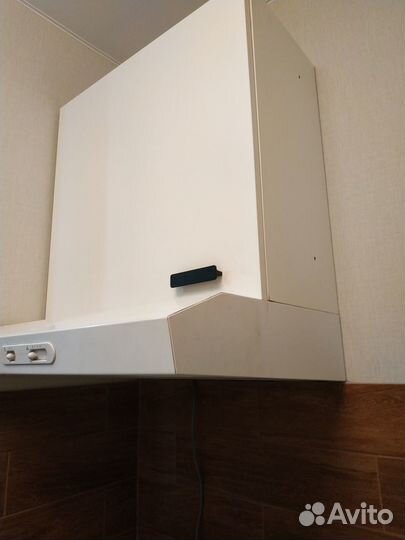 Шкаф навесной ikea+вытяжка IKEA