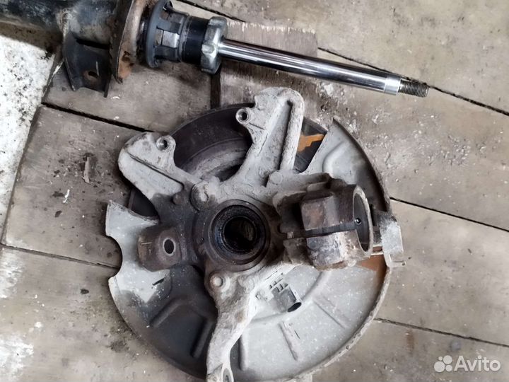 Поворотные кулаки в сборе Шкода Октавия А5