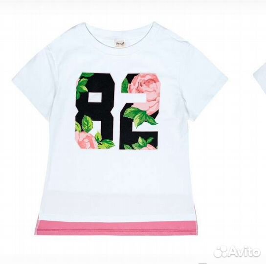 Белая футболка с принтом