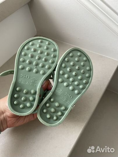 Сандали резиновые для девочки 23 р-р
