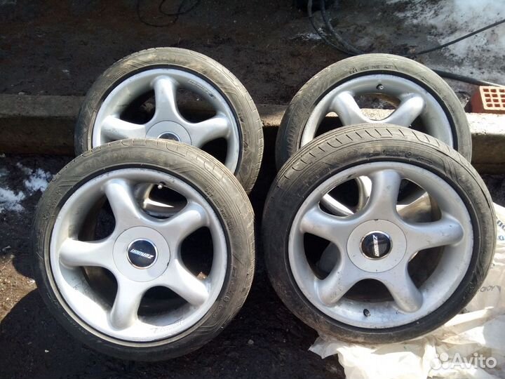 R17 Zender Monza + Goodyear Eagle F1 Asymmetric 3