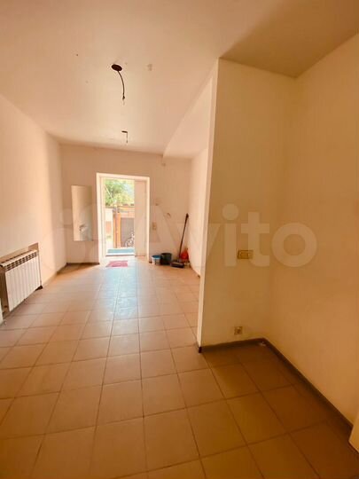 Дом 392,6 м² на участке 6,5 сот.