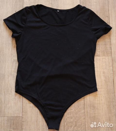 Продам Женское боди с коротким рукавом новое