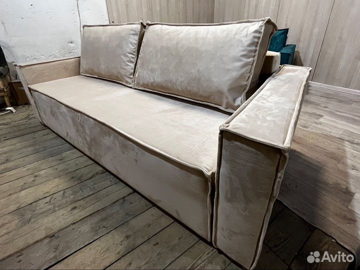 Диван в стиле лофт