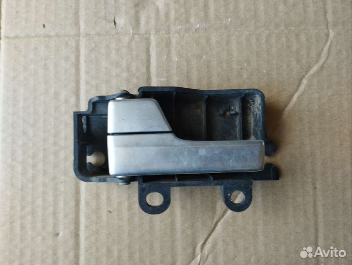 Внутренняя ручка задней левой двери Ford Focus 2