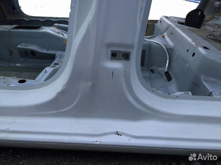 Порог со стойкой левый Skoda Rapid 2012-2020