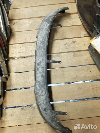 Спойлер переднего бампера renault megane 2011