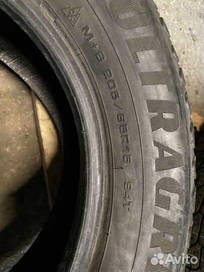Goodyear Ultragrip Ice Arctic 205/65 R15