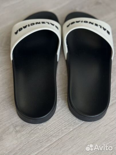 Шлепанцы мужские