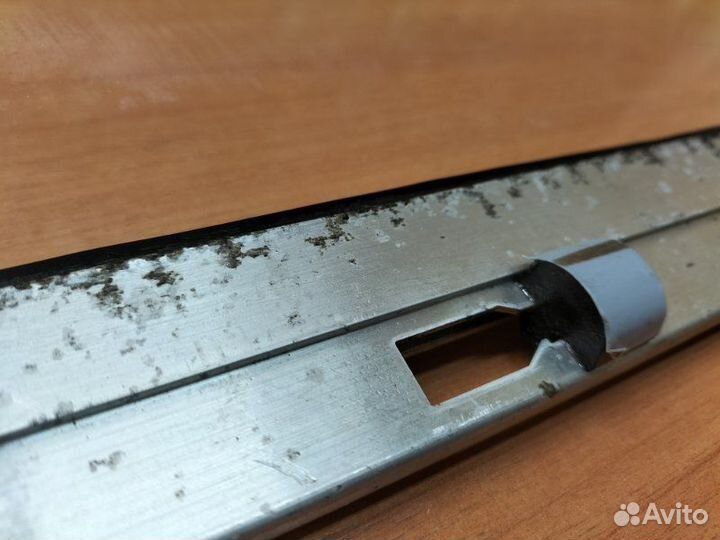 Стекло двери переднее правое Opel Vectra A