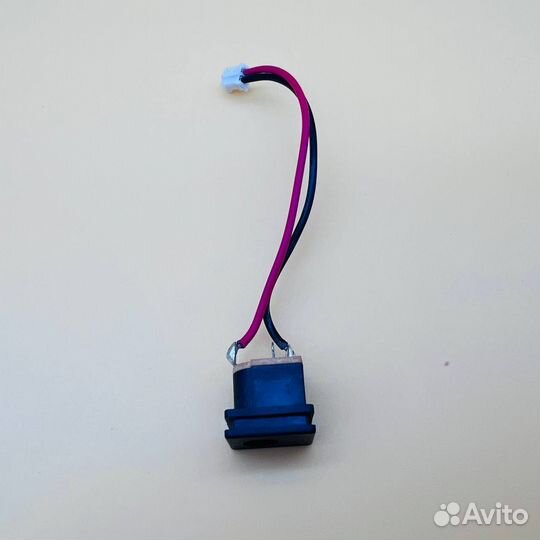 Разъём для аккумулятора робота-пылесоса Redmond RV-R350