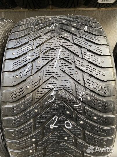 Nokian Tyres Hakkapeliitta 8 SUV 315/35 R20 110T