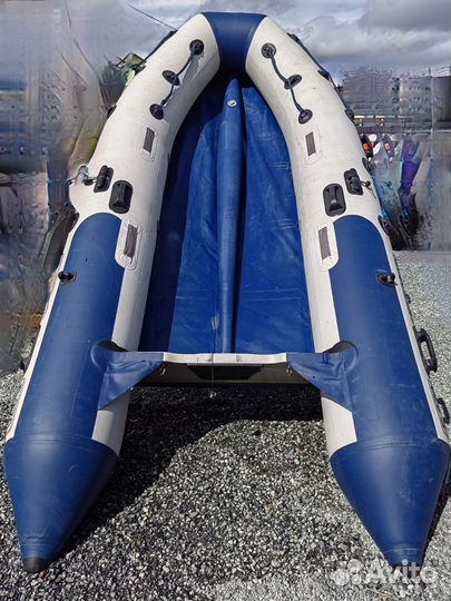 Лодка yamaran с мотором suzuki 15 и тентом