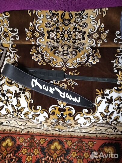 Бас гитарный ремень