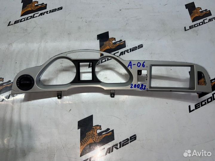 Консоль спидометра передний левый Audi A6 BKH 2008