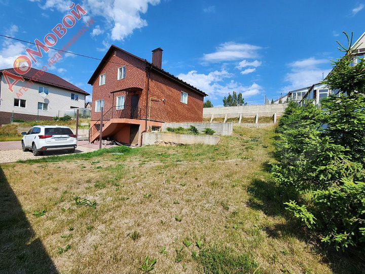 Дом 233 м² на участке 10 сот.