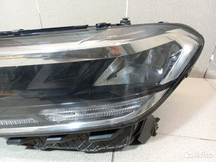 Фара левая Volkswagen Polo 6