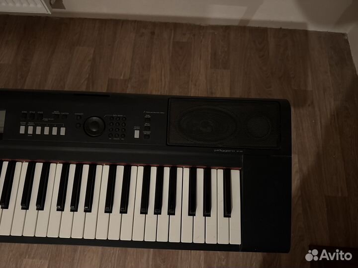 Цифровое пианино yamaha Piaggero NP-V60