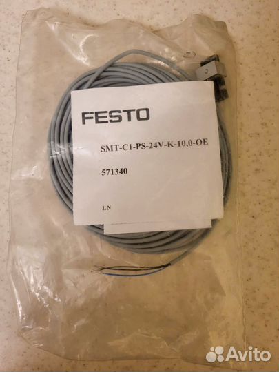 Датчик положения Festo SMT-C1-PS-24V-K-10,0-OE