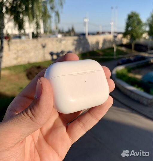 Airpods pro кейс (оригинал )