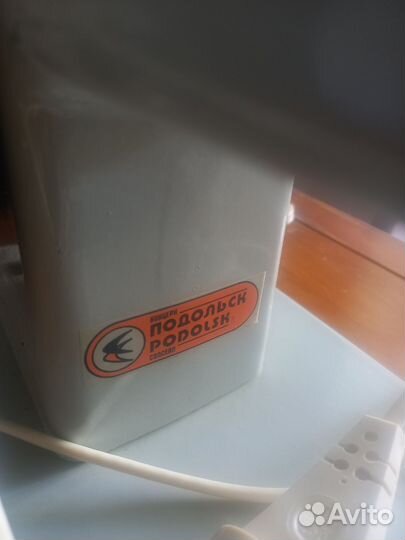 Швейная машина Чайка 2